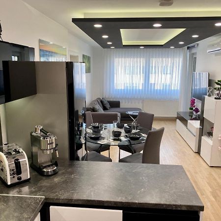 Apartment Vuky Zagreb Exteriör bild